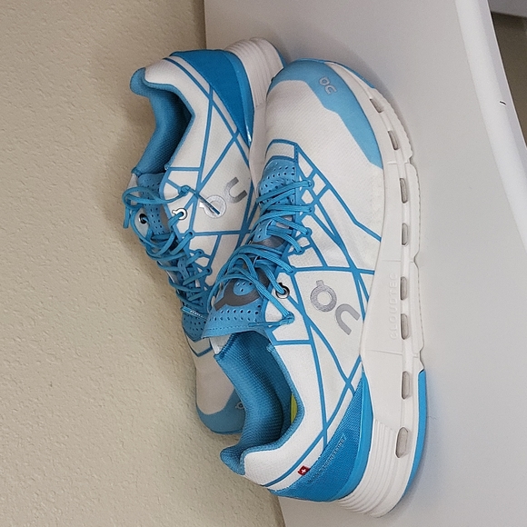 On Cloud CloudTec running shoes LIMITED EDITION - Picture 2 of 5